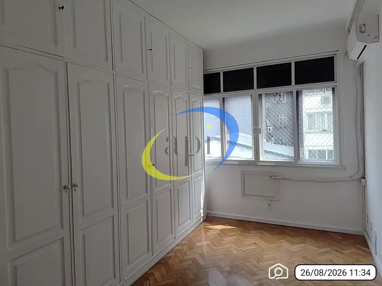 2-bedroom apartment with 2 bathrooms and air conditioning — photo 3