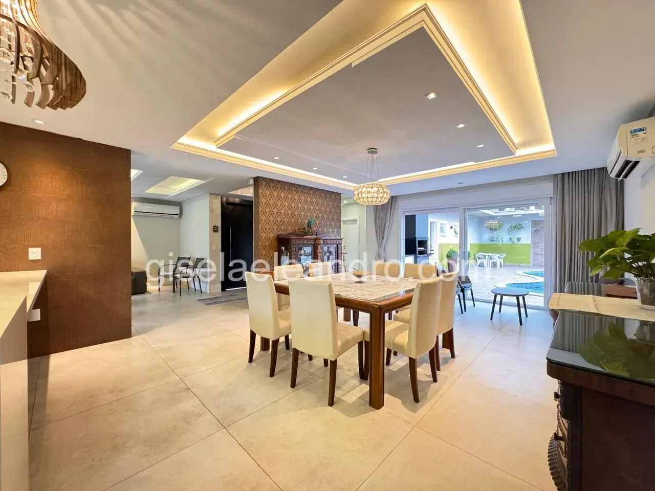 Furnished house with 5 bedrooms and open kitchen — photo 14