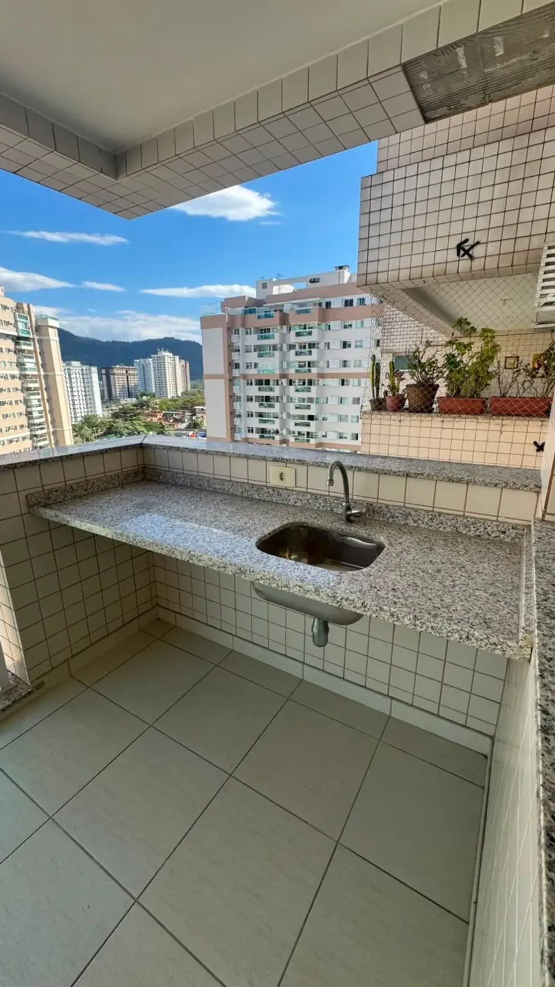 Furnished apartment, 70 m², with a grill on the balcony — photo 7