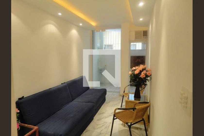 Furnished apartment with 4 bedrooms and 120 m²