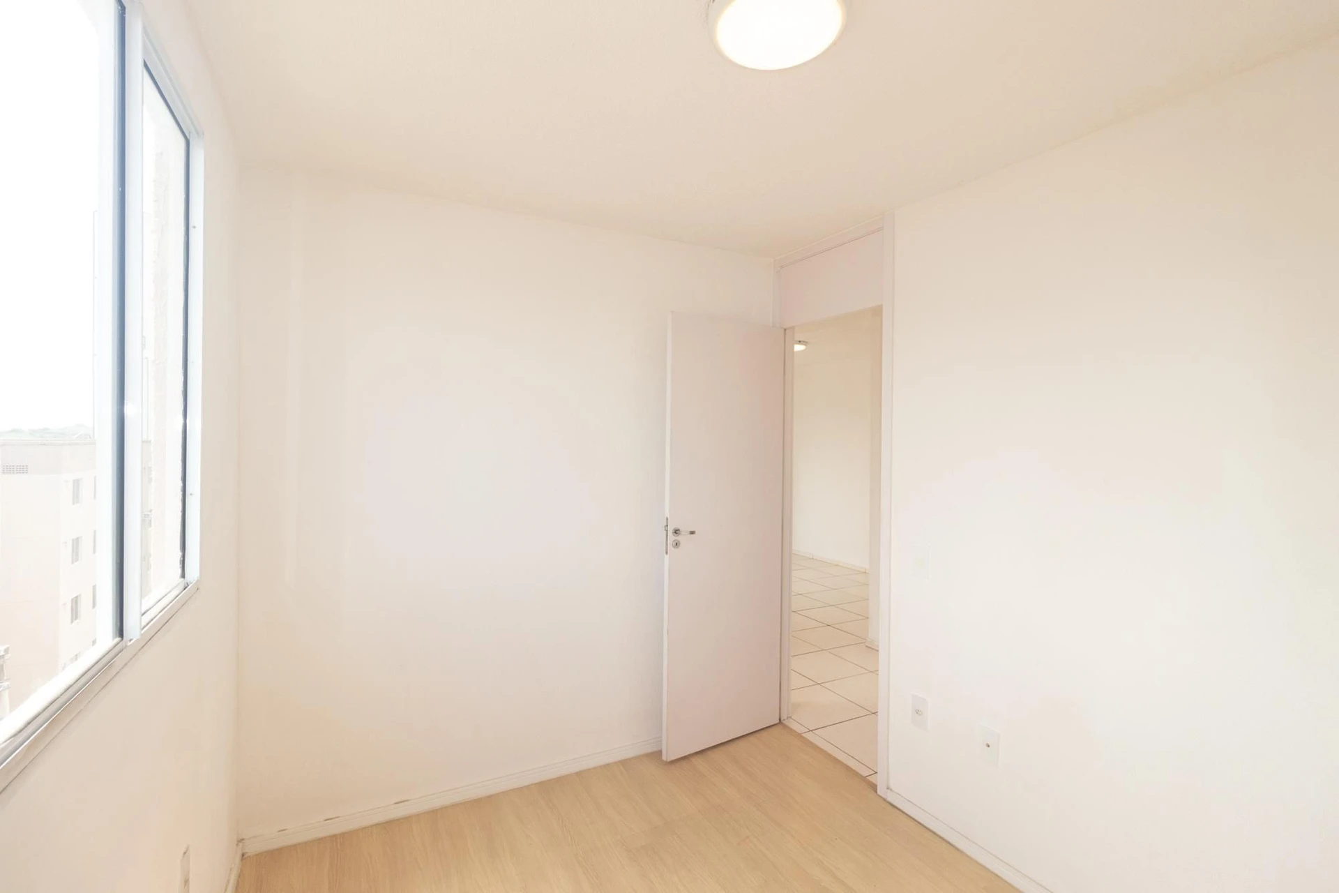 Mountain view in a 2-bedroom apartment, 37 m² — photo 23