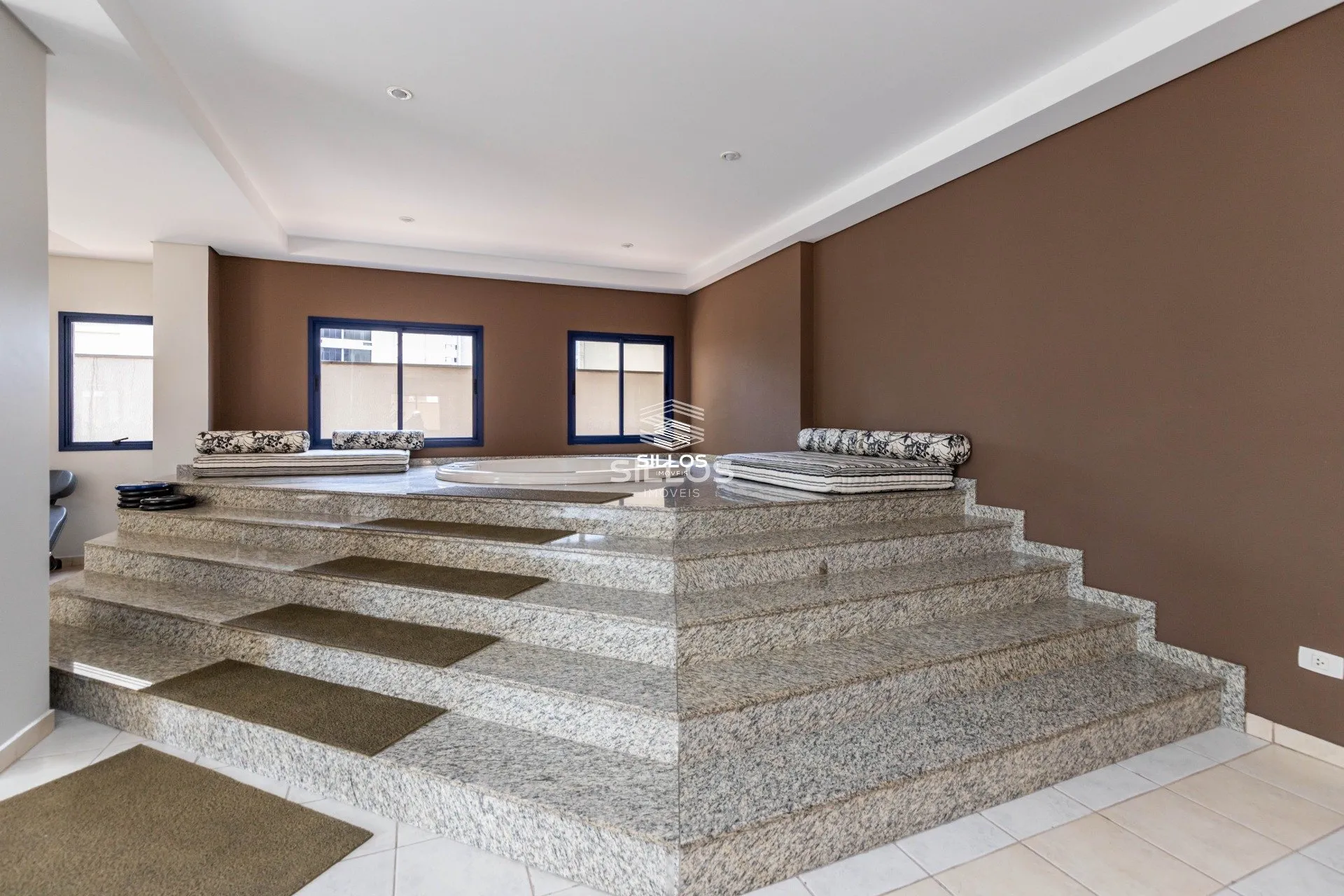 Ванна та 2 спальні: квартира 83 м² — photo 23