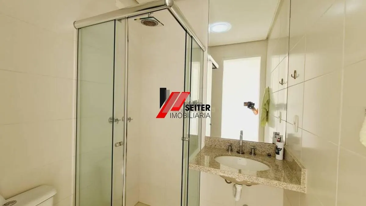 Меблированная квартира 227 м² с встроенным грилем на балконе — photo 30