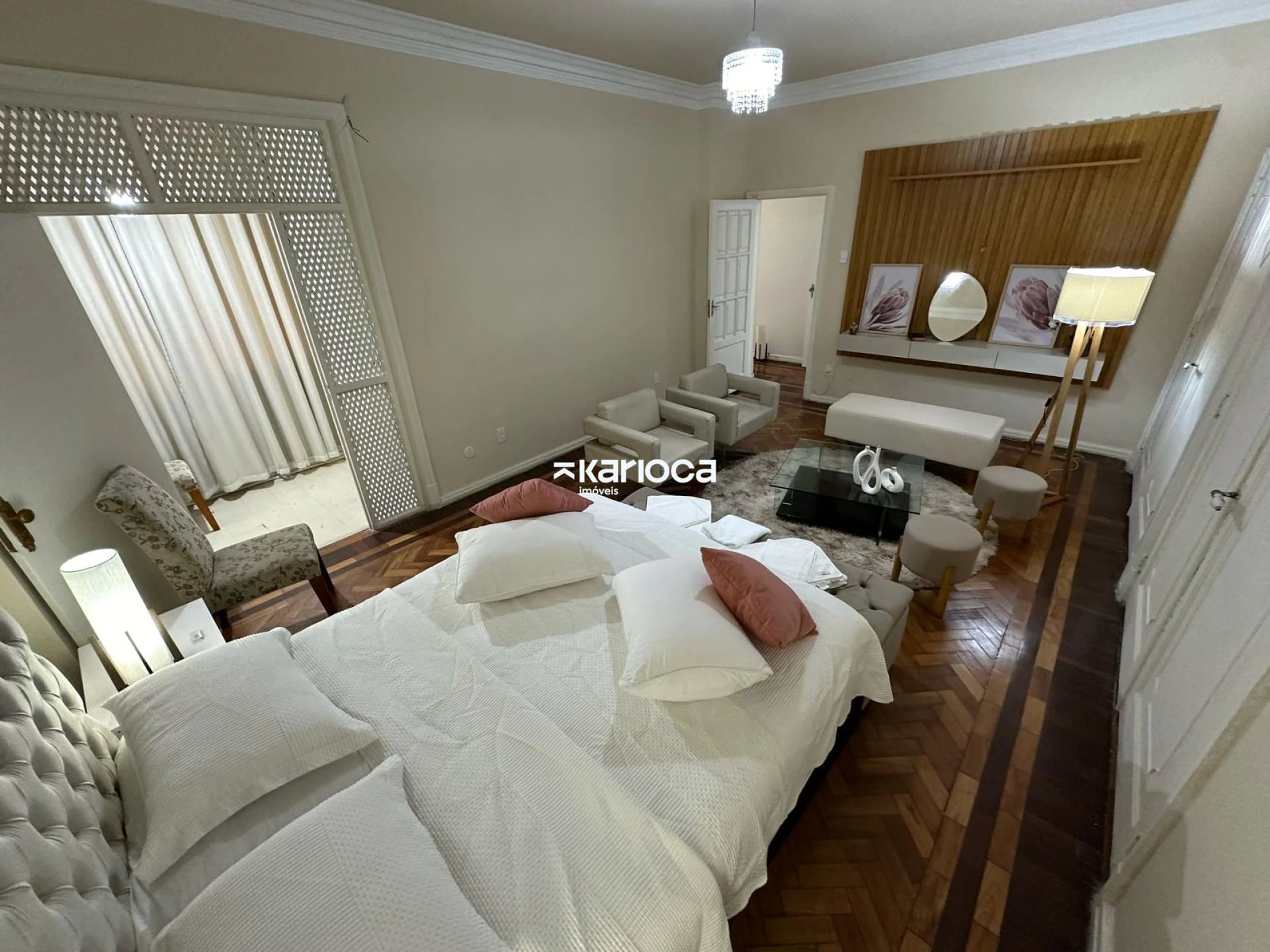 Furnished 4-bedroom apartment with 4 bathrooms — photo 15