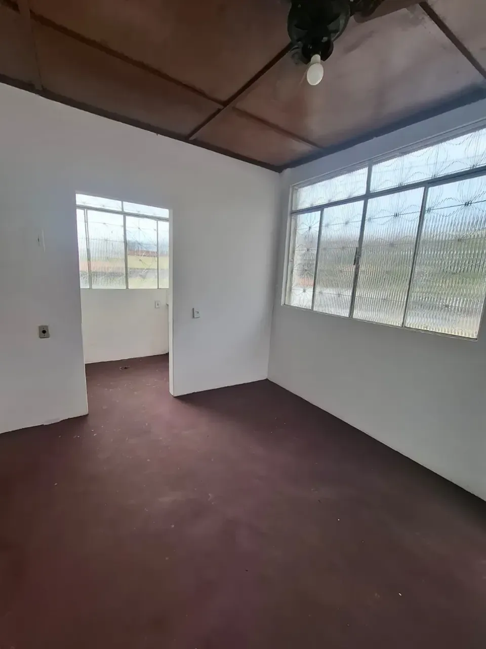 Casa térrea de 34 m² com 1 quarto e 1 banheiro — photo 3
