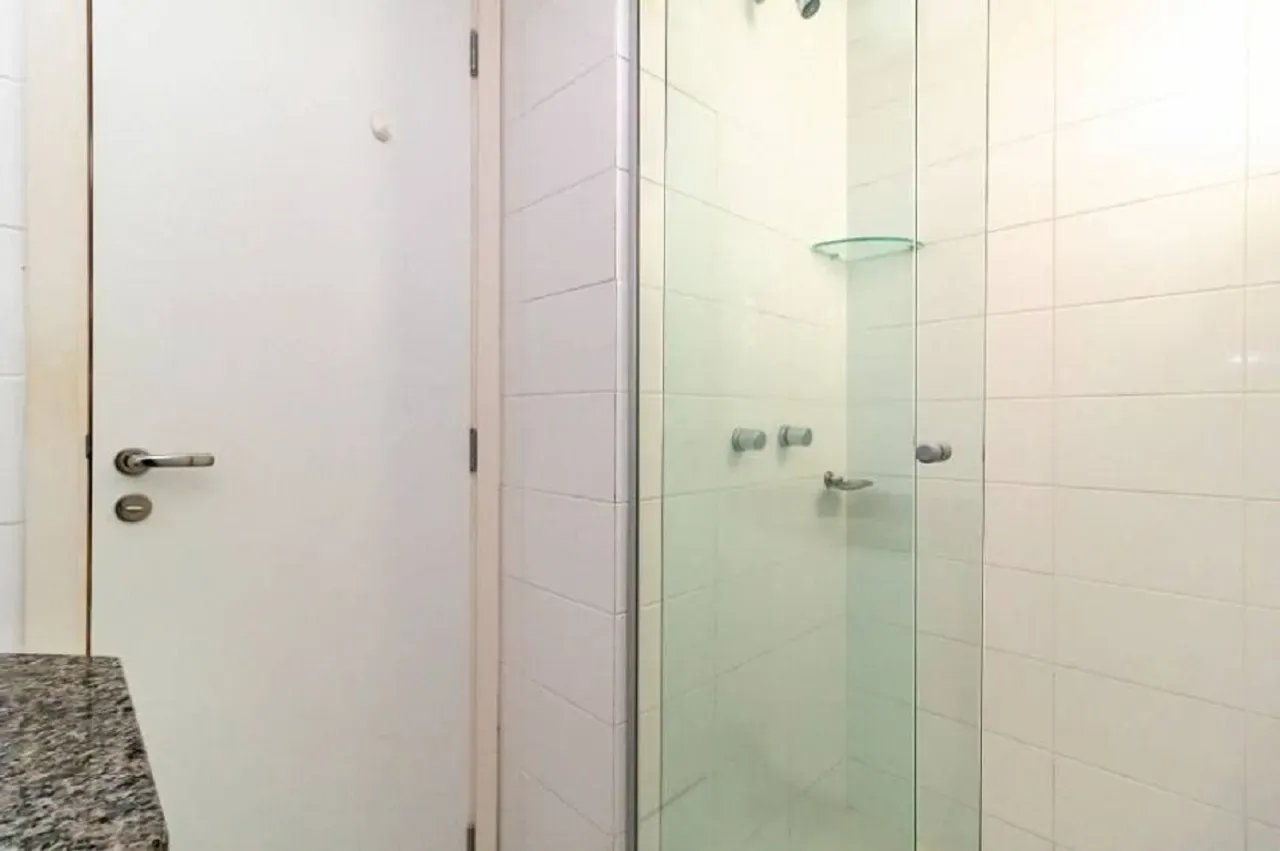 Квартира з 3 спальнями і 2 ванними, 64 м² — photo 40
