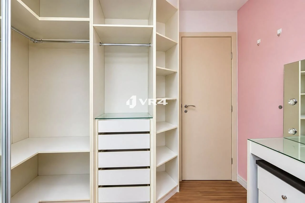 Furnished apartment with 3 bedrooms and 64 m² — photo 6