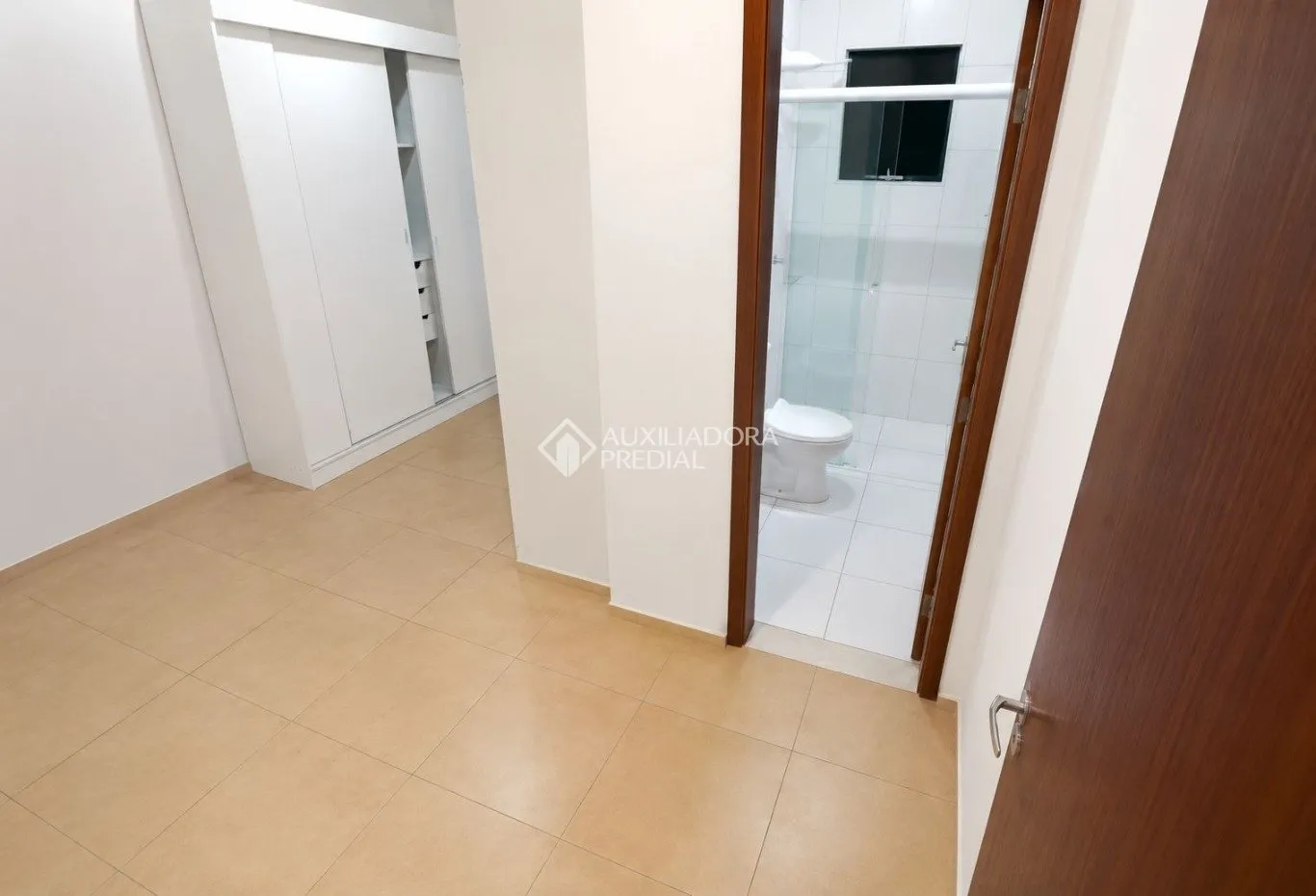 Casa sin amueblar con 2 dormitorios en suite — photo 8
