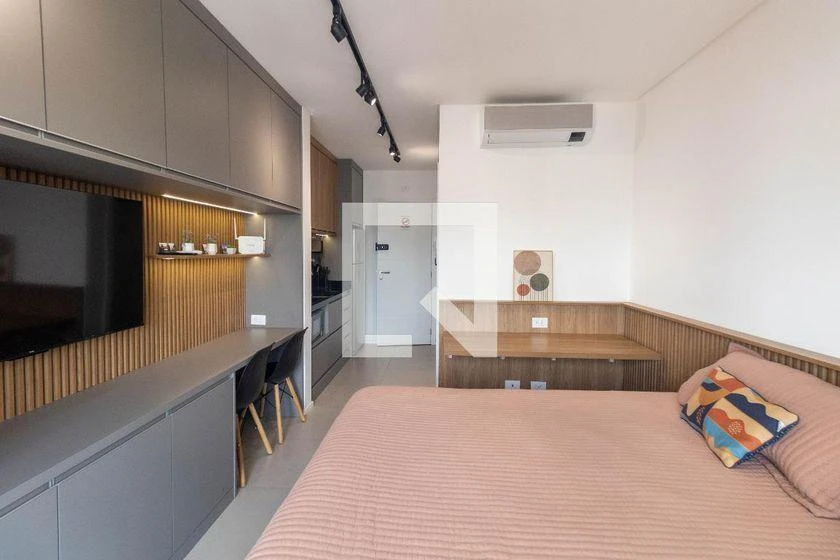One-bedroom apartment with a home office in Curitiba — photo 14