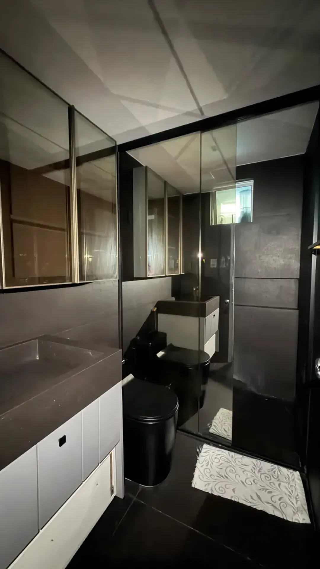 Furnished apartment, 100 m², with a washing machine — photo 25