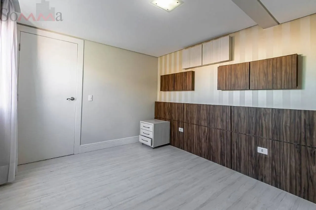 Furnished house, 323 m², with a bathtub — photo 25