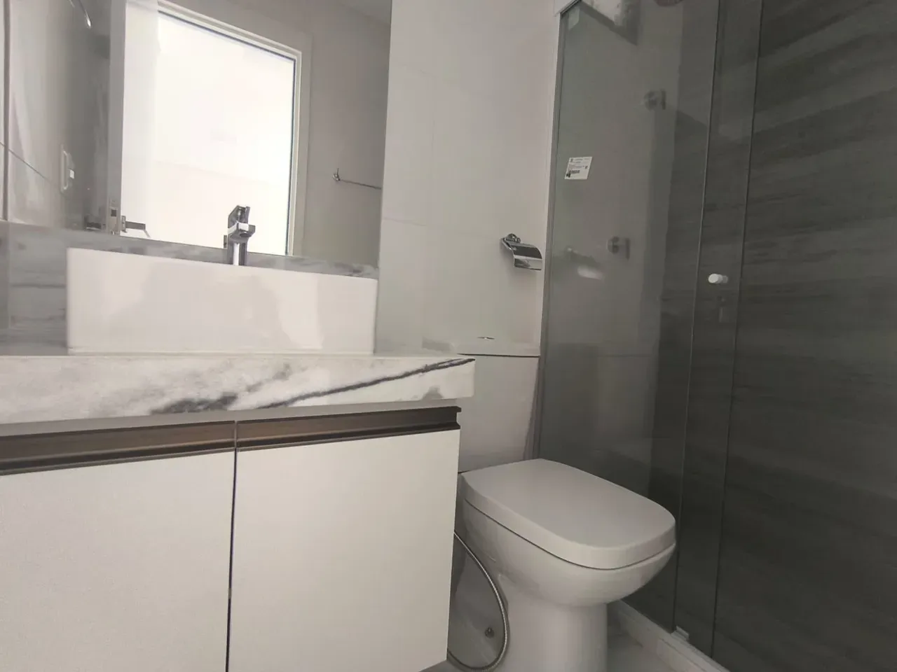 2-bedroom apartment with balcony and 1 parking space — photo 4