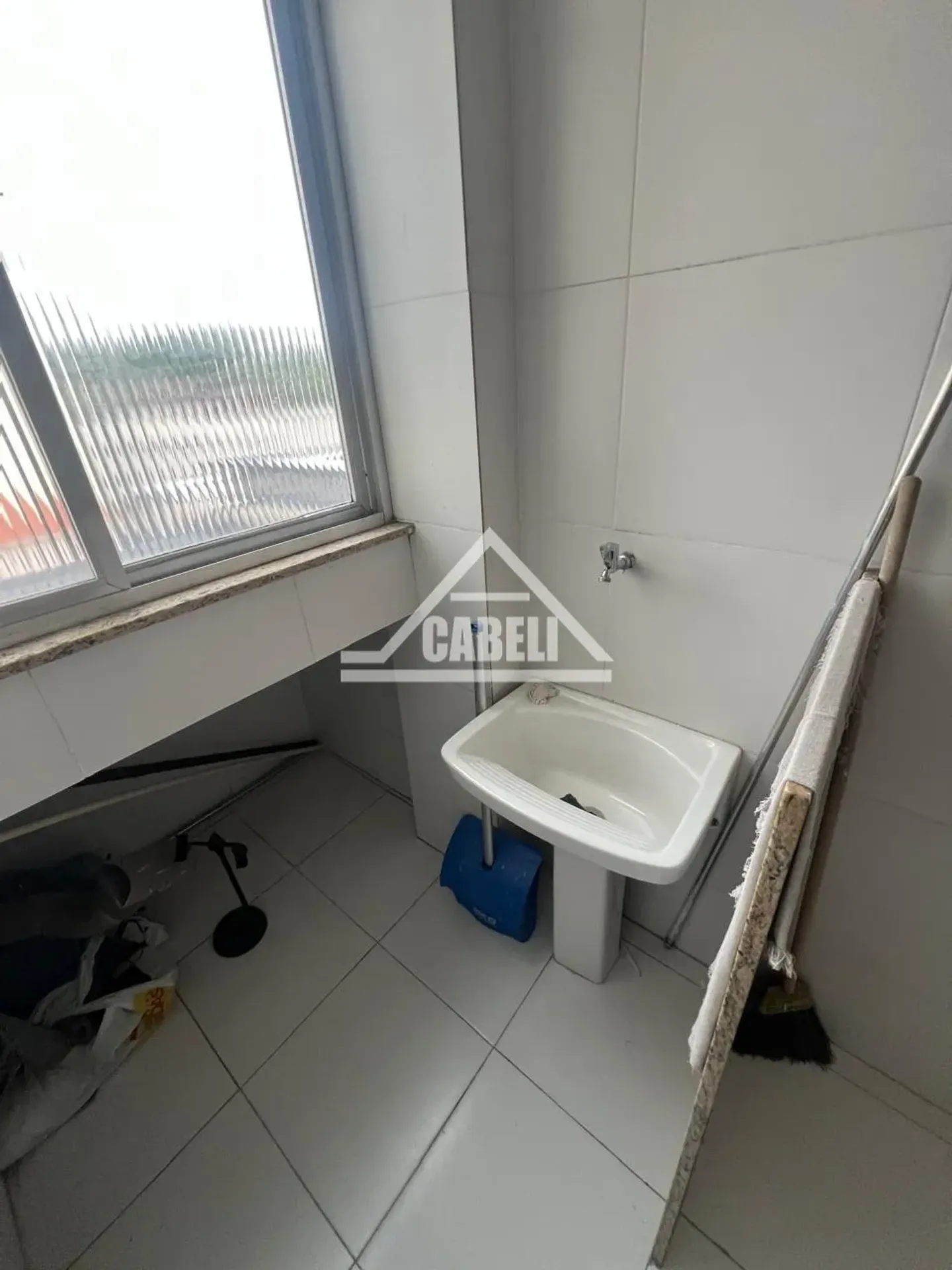 Apartment on the 5th floor with wood or laminate floors — photo 12