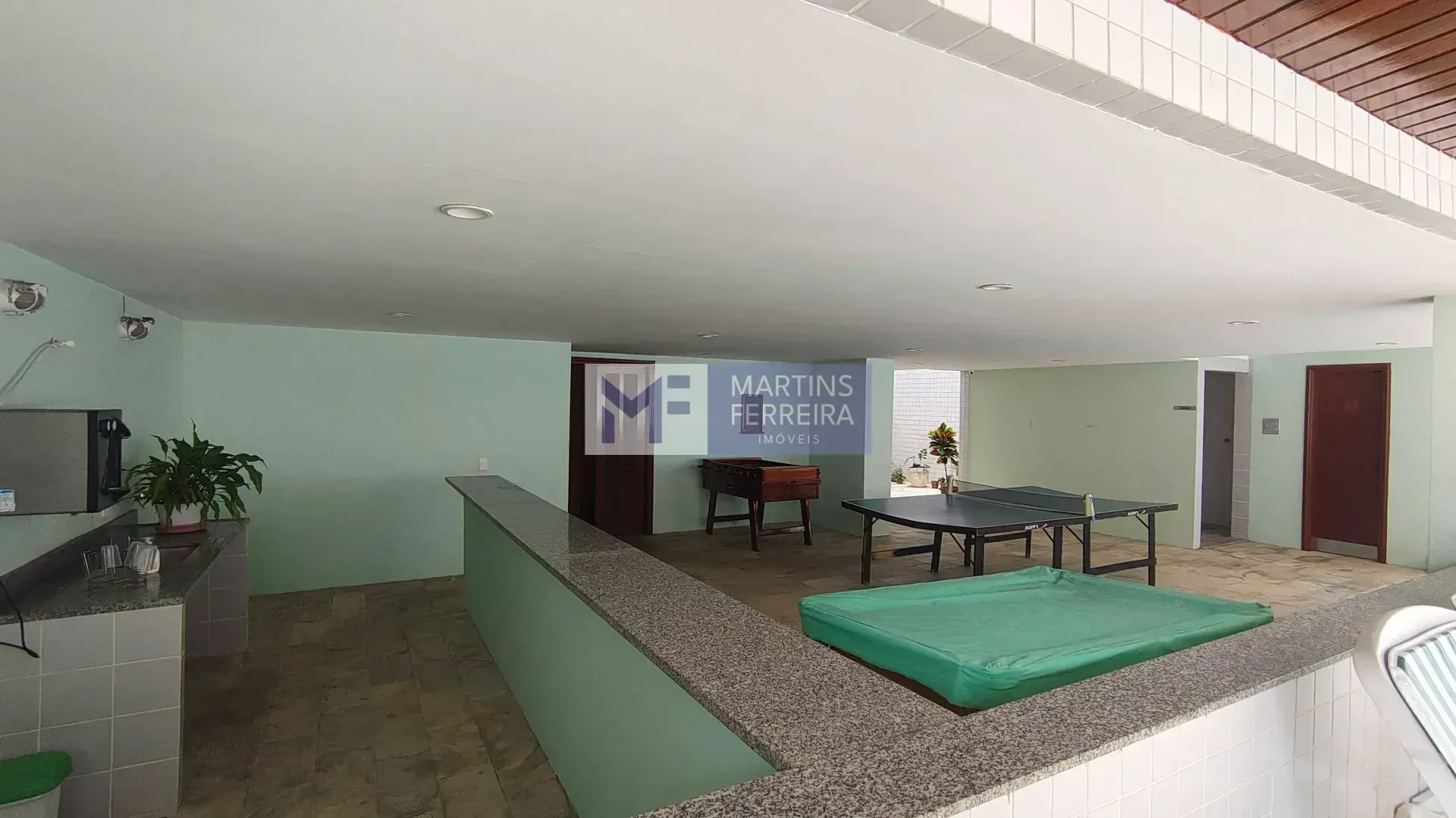 Unfurnished 3-bedroom apartment with 3 bathrooms — photo 23