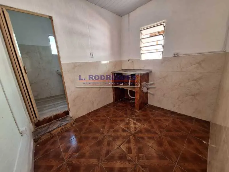 Дом без парковки с компактной кухней — photo 2
