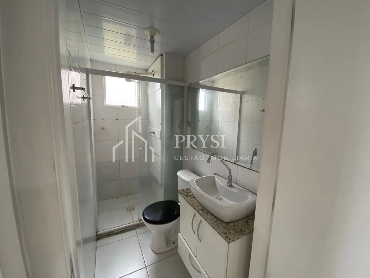 Furnished 2-bedroom apartment with private BBQ