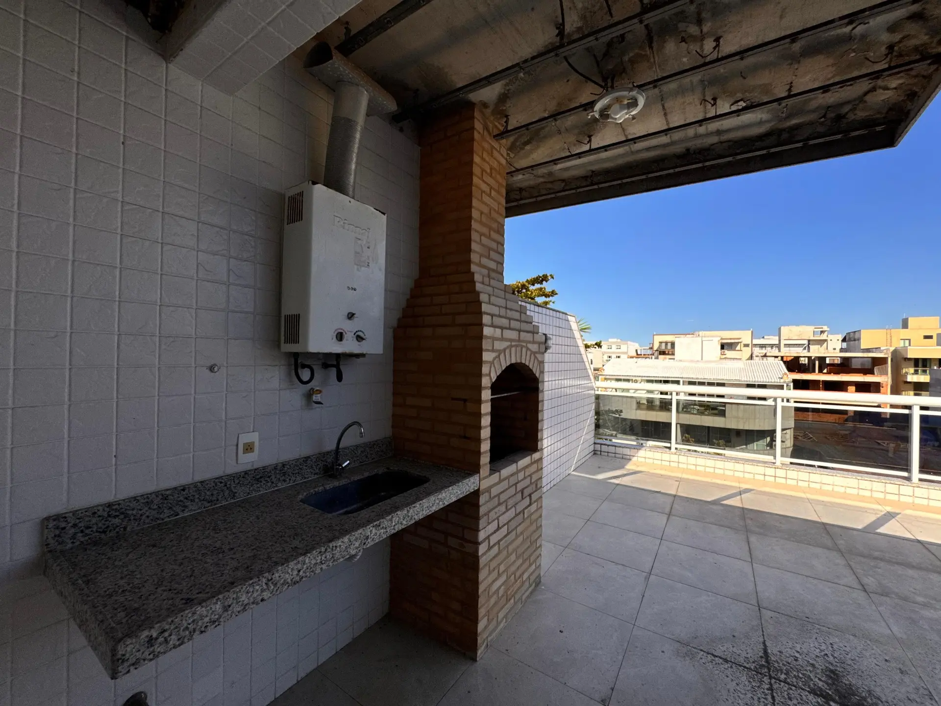 Apartamento, 233 m², com janelas do piso ao teto — photo 35