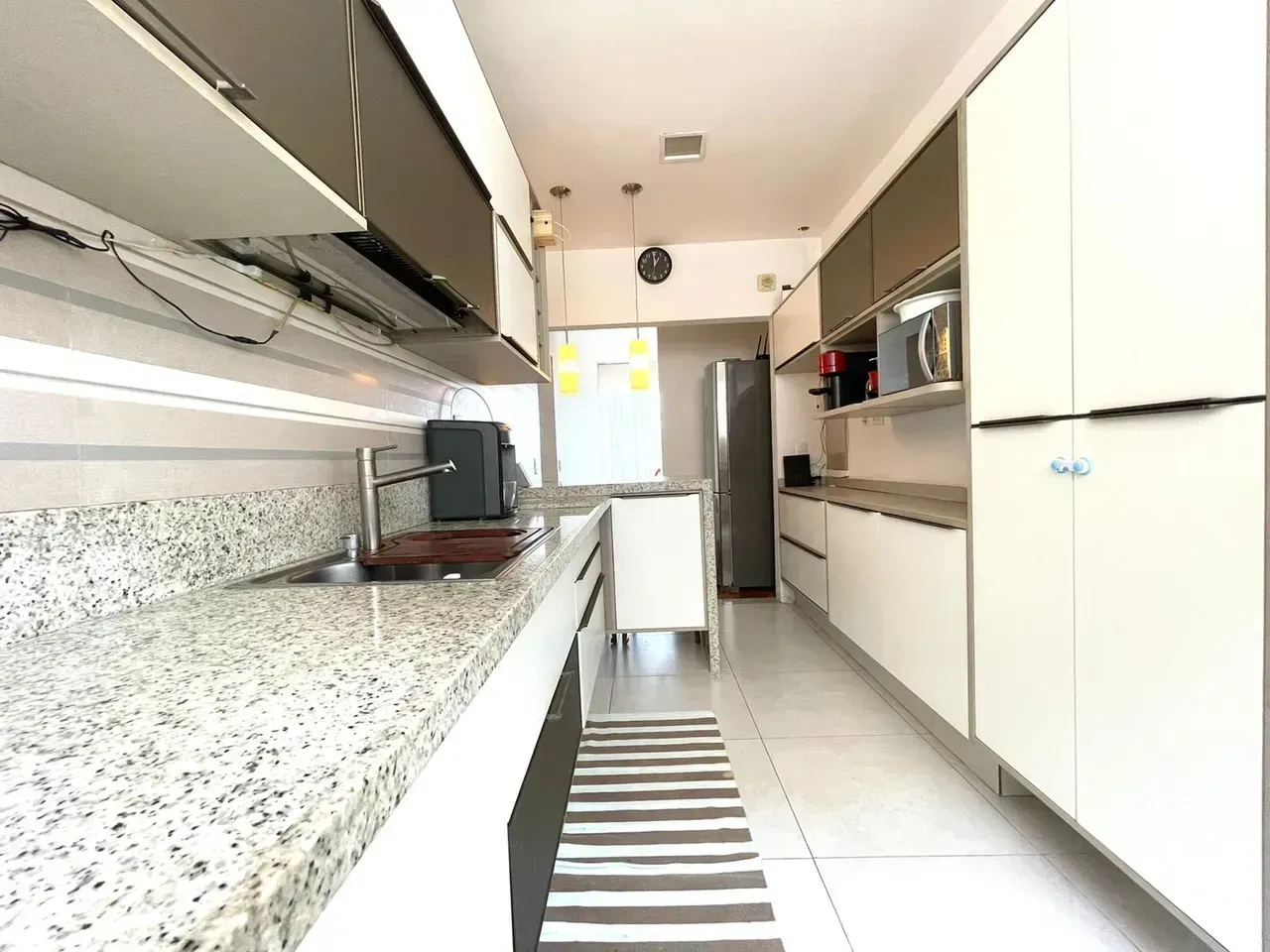 Furnished apartment with 4 bedrooms and closed kitchen — photo 2