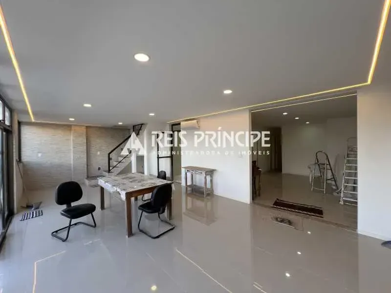 Duplex penthouse with elevator and 3 bedrooms — photo 2