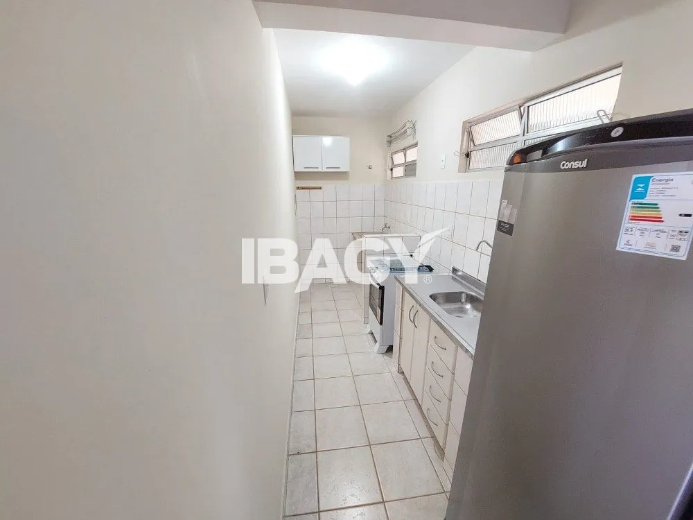 Furnished 1-bedroom apartment with a balcony — photo 2