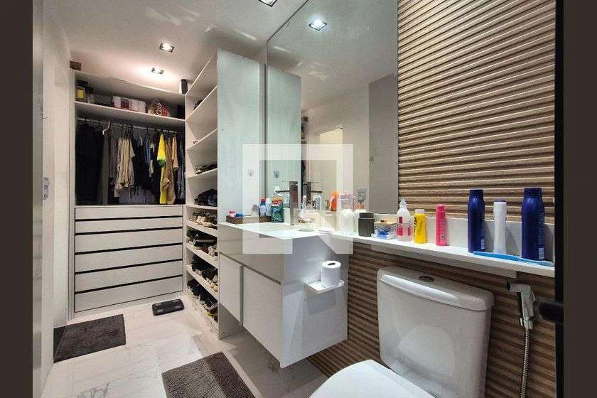 Будинок на 4 спальні з 270 м² і кухнею відкритого плану — photo 30
