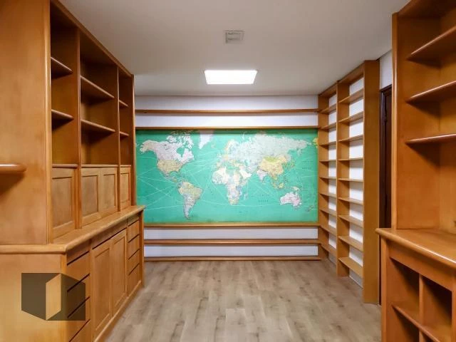 Будинок в оренду з кухнею на газі, 5 суїт і 8 місць — photo 24
