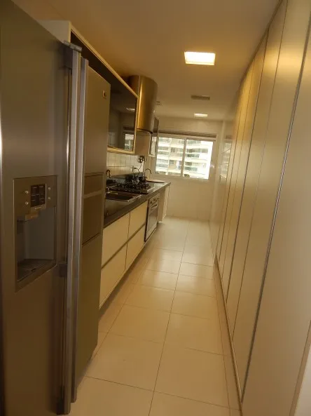 3-bedroom apartment in a building with a sauna — photo 6