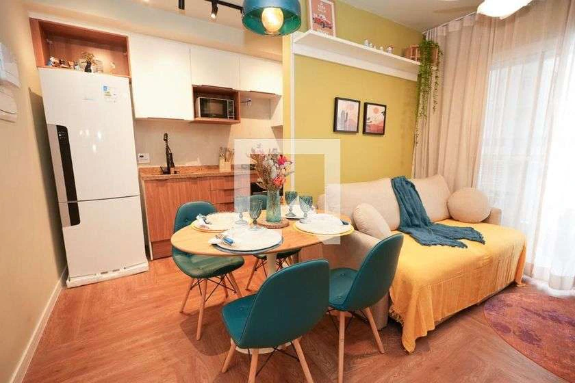 Мебльована квартира 45 м² з 2 спальнями та балконом — photo 5