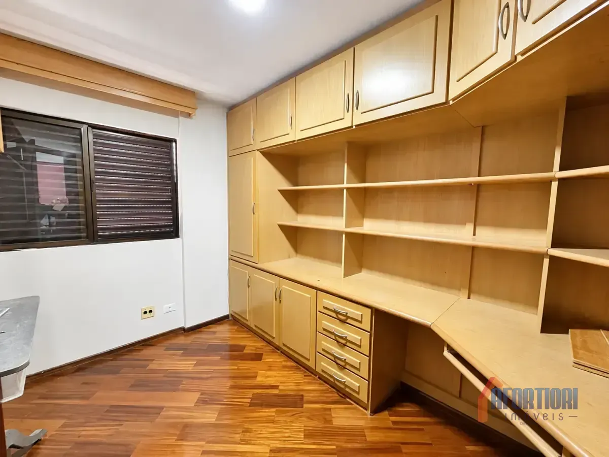 Apartamento amueblado de 3 dormitorios con cocina a gas — photo 31