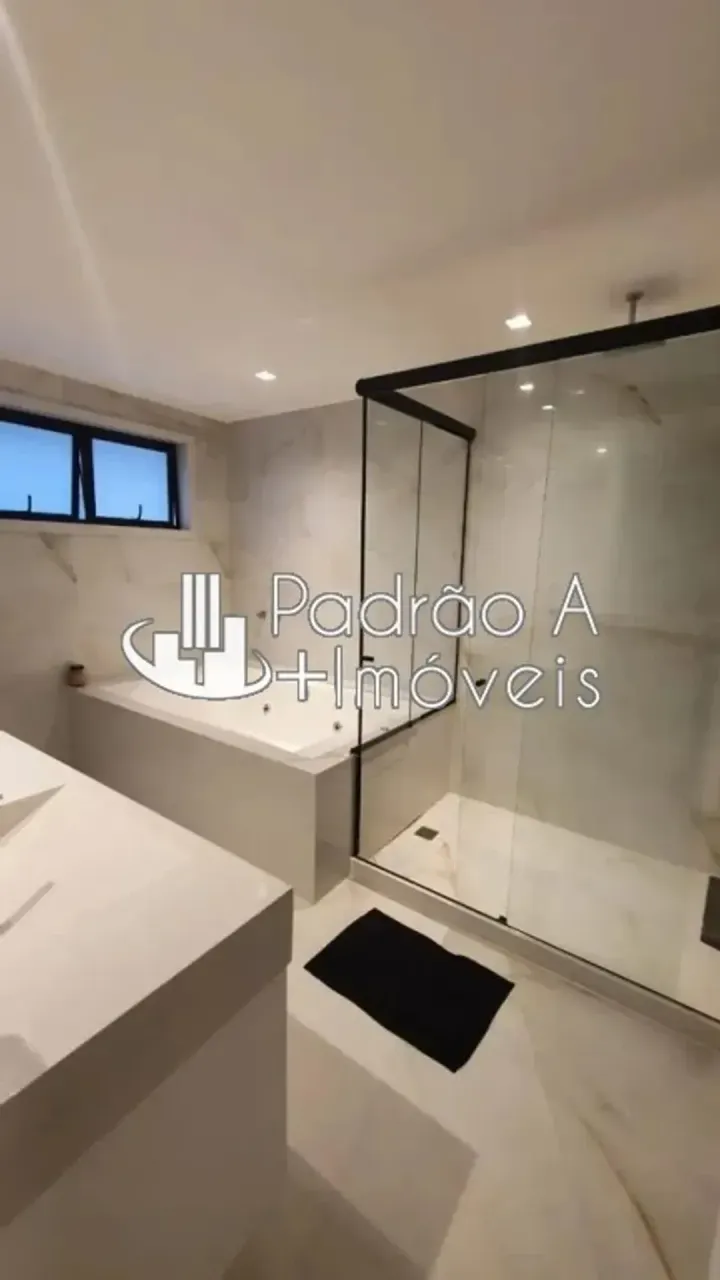 Casa amueblada con 4 dormitorios y cocina abierta — photo 11