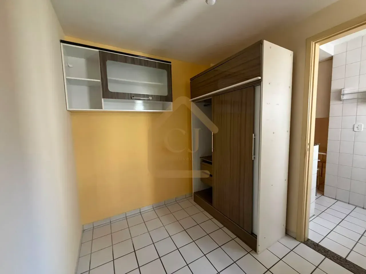 80 m² apartment with 2 bedrooms and 2 bathrooms — photo 11