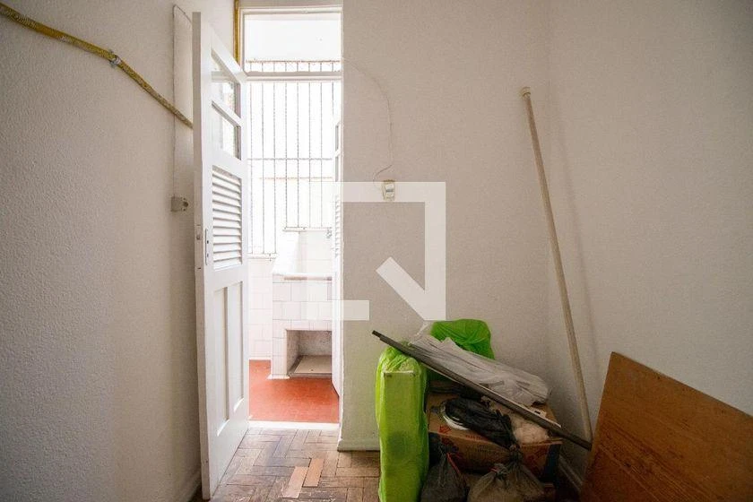Засклений балкон та 3 спальні: квартира 92 м² — photo 37