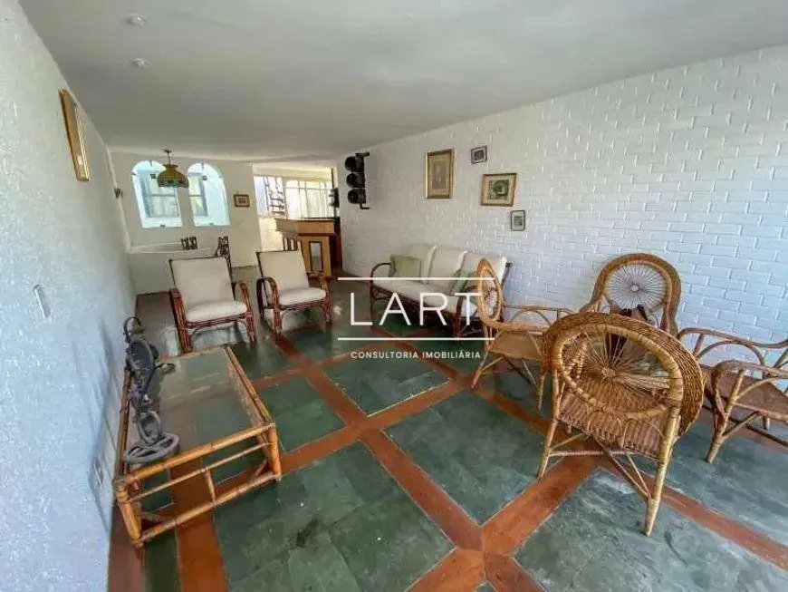 4-bedroom apartment, 315 m², with 2 parking spots — photo 19