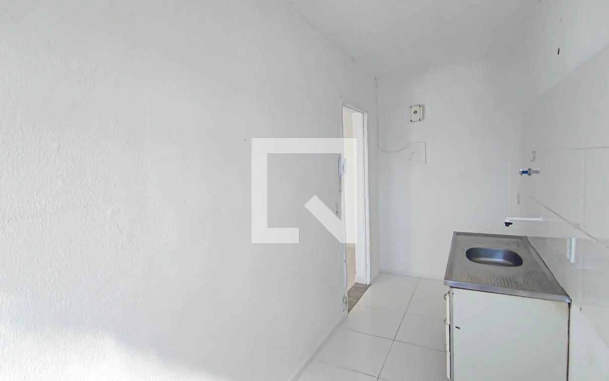 Unfurnished 2-bedroom apartment with 1 parking space — photo 6