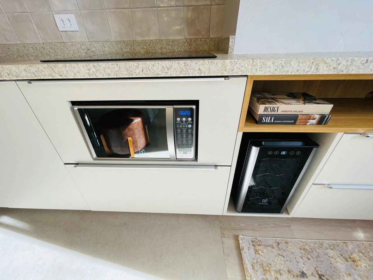 Furnished apartment, 30 m², with a washing machine — photo 10