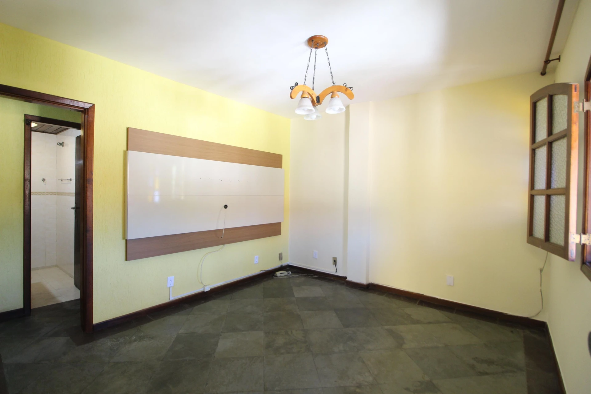 House with 2 bedrooms, private garden and balcony — photo 22