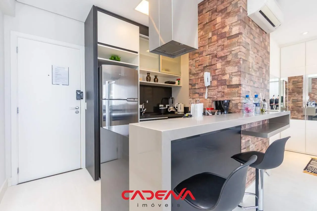 Studio mobiliado de 37 m² com vaga e cozinha integrada — photo 32
