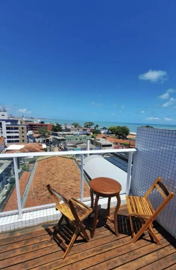 56 m² apartment with 2 en-suite bedrooms and 1 parking spot — photo 2