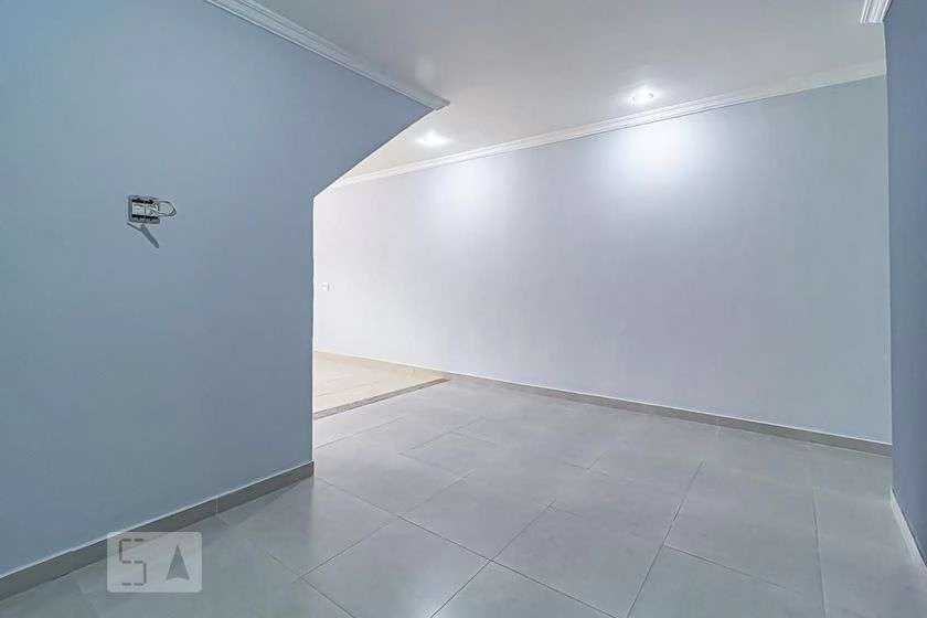 Casa em condomínio sem mobília com 4 quartos e 208 m² — photo 23