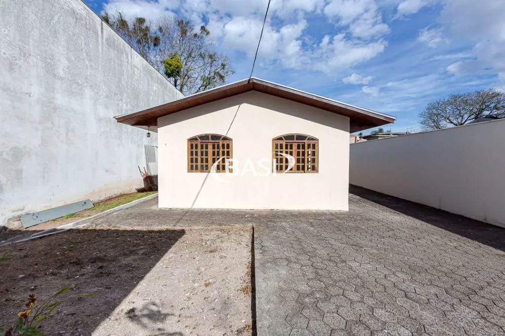 Unfurnished house with 4 bedrooms and shared BBQ area — photo 14