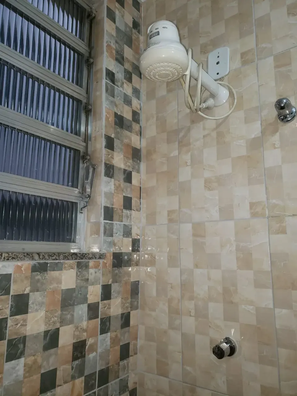 Apartment with 3 bedrooms and 1 bathroom — photo 12