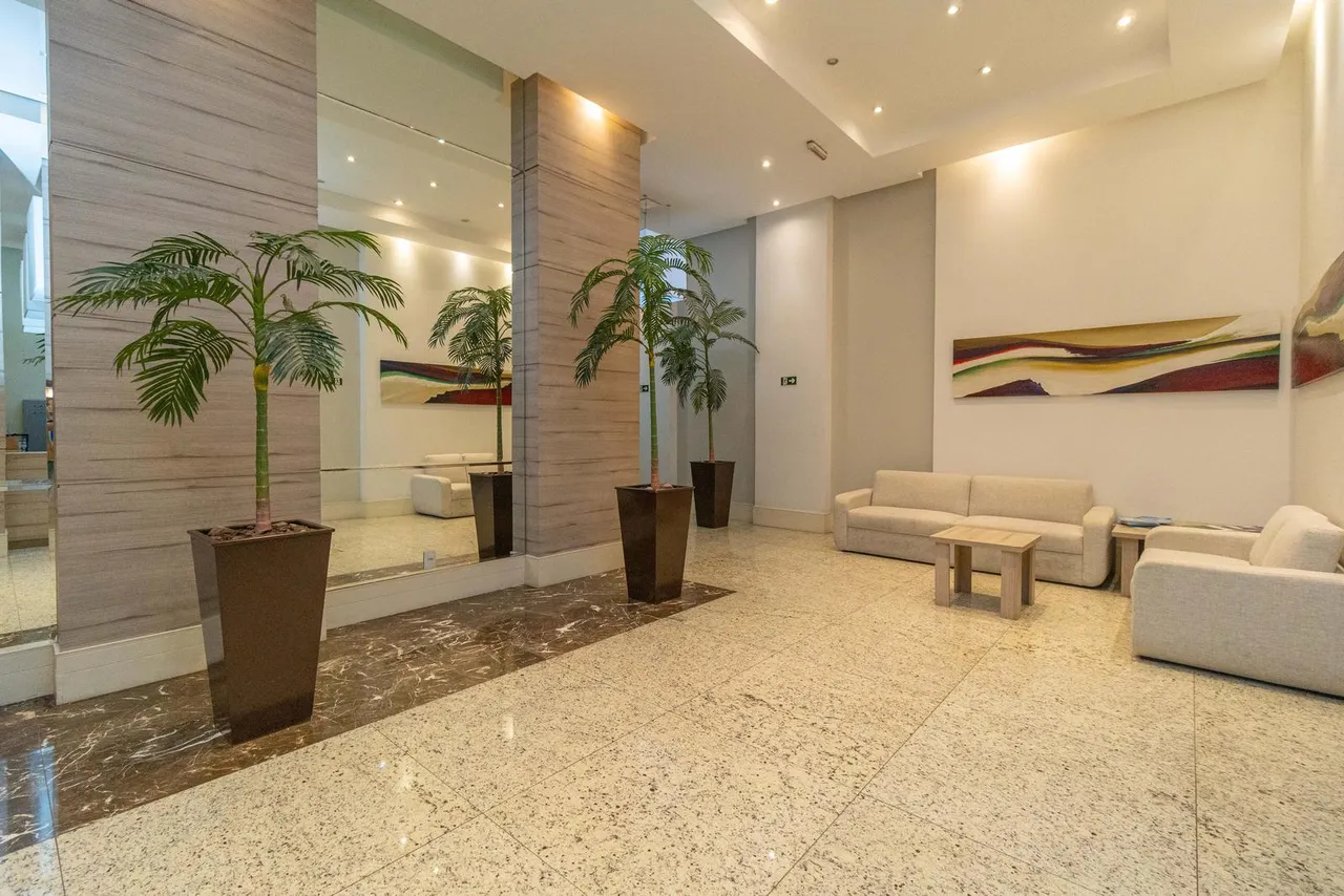 1-bedroom apartment with open-plan kitchen and 52 m² — photo 17