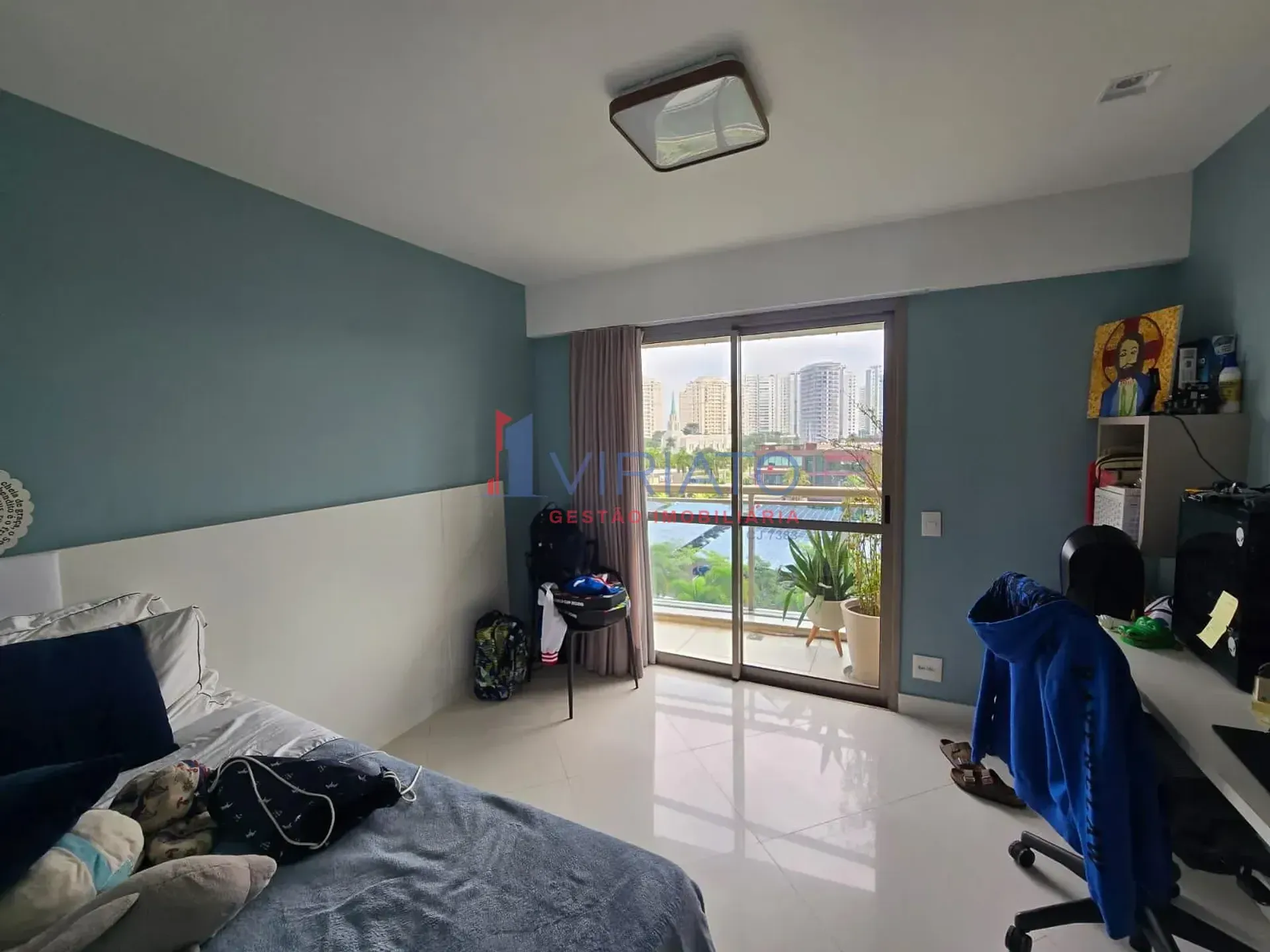 Furnished apartment with 4 bedrooms and 5 bathrooms — photo 46
