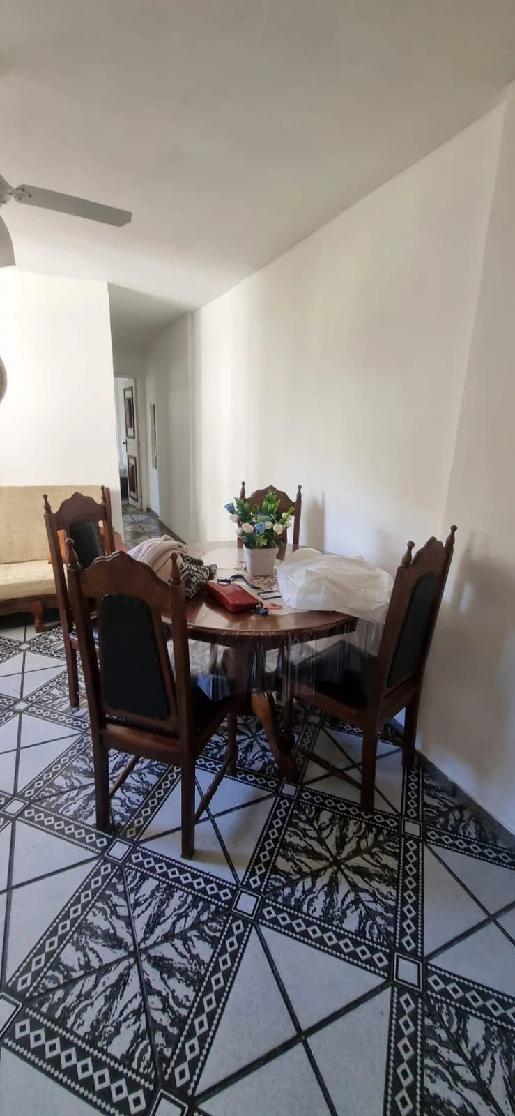 Furnished 2-bedroom apartment with separate kitchen — photo 13