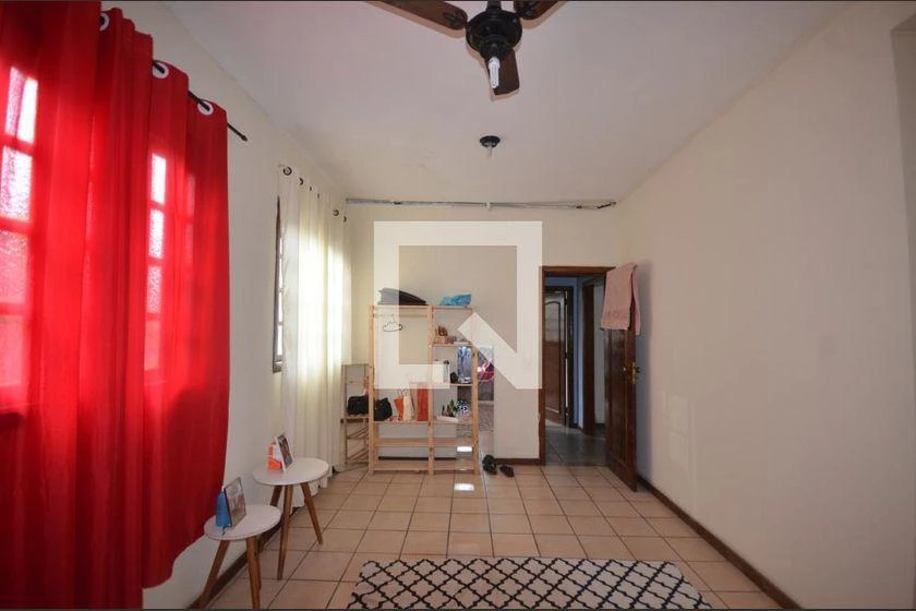 House with private garden and 7 bedrooms in 400 m² — photo 31