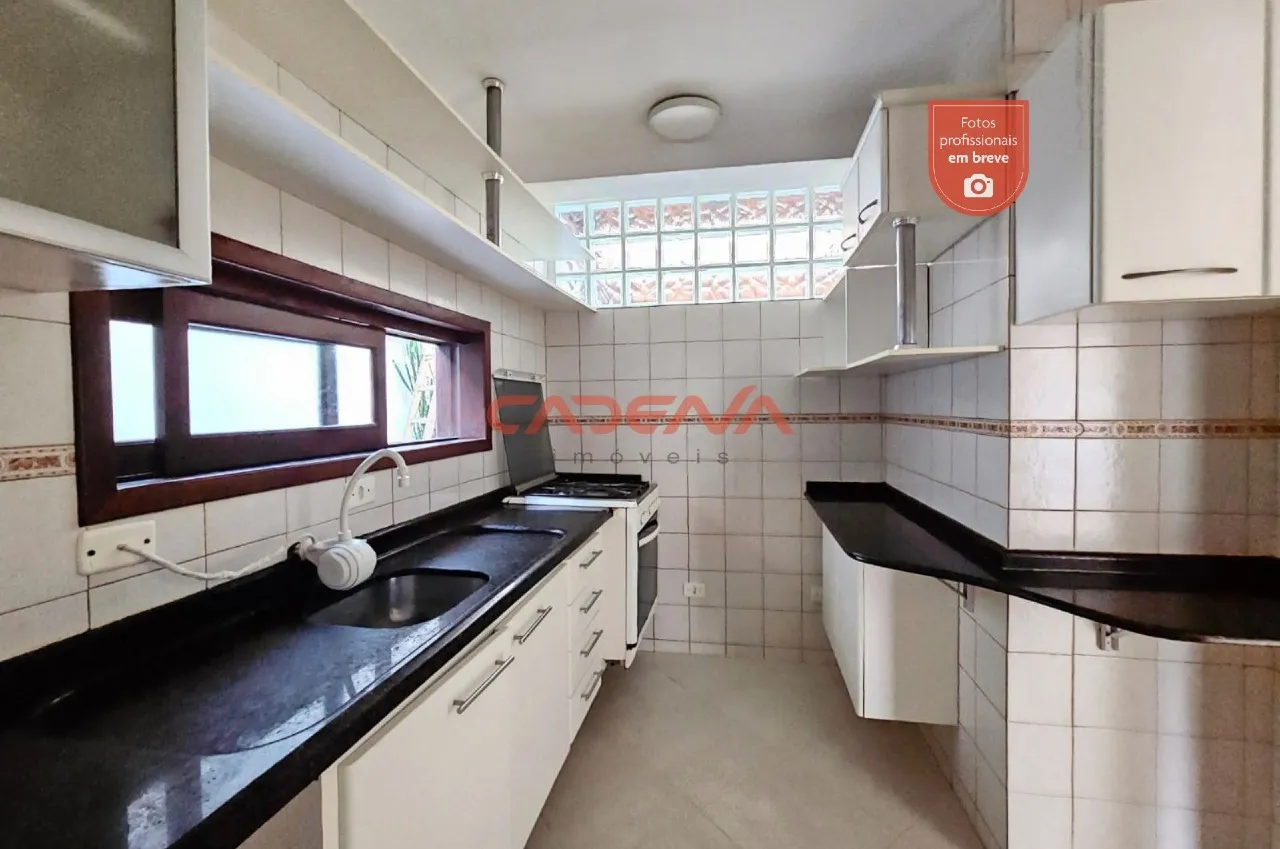 3-bedroom house with a grill on the balcony — photo 6