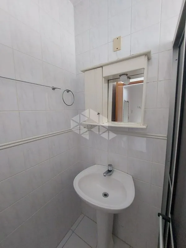 1-bedroom 47 m² apartment with a balcony — photo 16