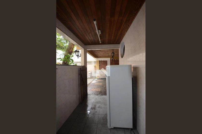 3 quartos e máquina de lavar: casa de 500 m² — photo 49