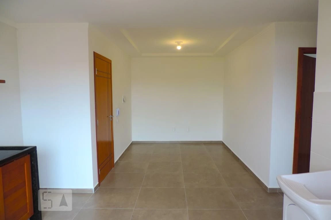 2-bedroom apartment with a grill on the balcony — photo 3