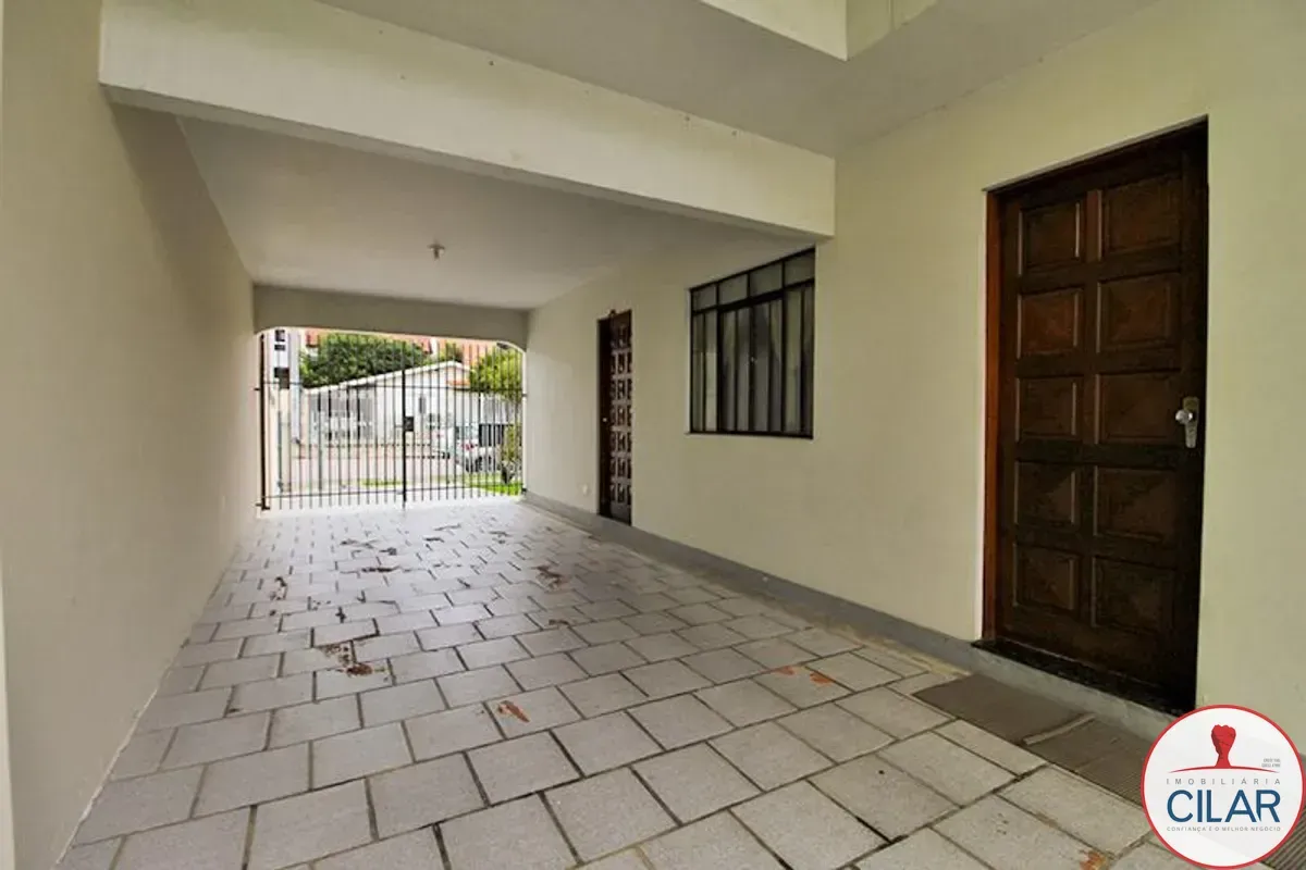 Unfurnished 4-bedroom house with 2 bathrooms — photo 22
